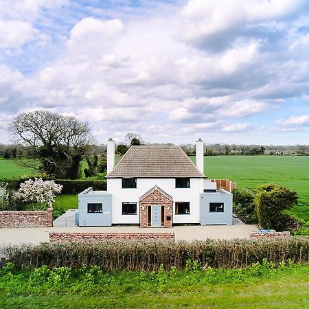 Covehithe House-Coastal Luxury- Sleeps 12-With Huge Swimspa! Wrentham المظهر الخارجي الصورة
