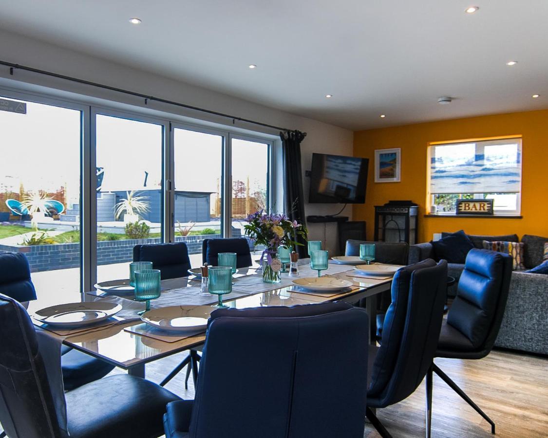Covehithe House-Coastal Luxury- Sleeps 12-With Huge Swimspa! Wrentham المظهر الخارجي الصورة